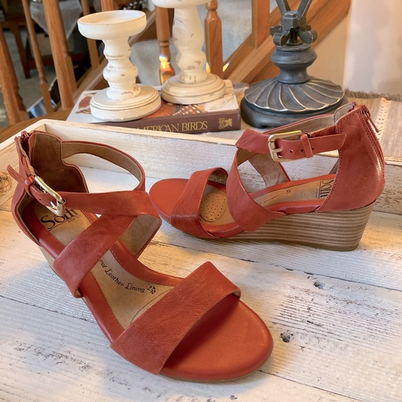 SOFFT Italian Leather Mauldin Mango Strappy Wedge • EUC • size 7 - Picture 6 of 12